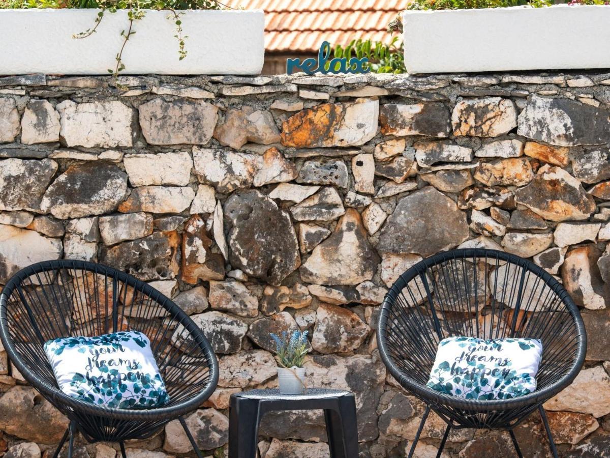 Chic Holiday Home In Marina With Private Swimming Pool Eksteriør bilde