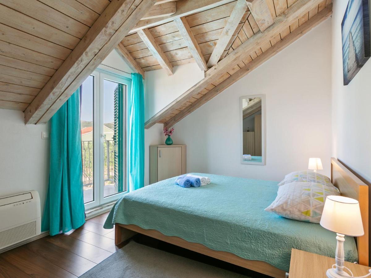 Chic Holiday Home In Marina With Private Swimming Pool Eksteriør bilde