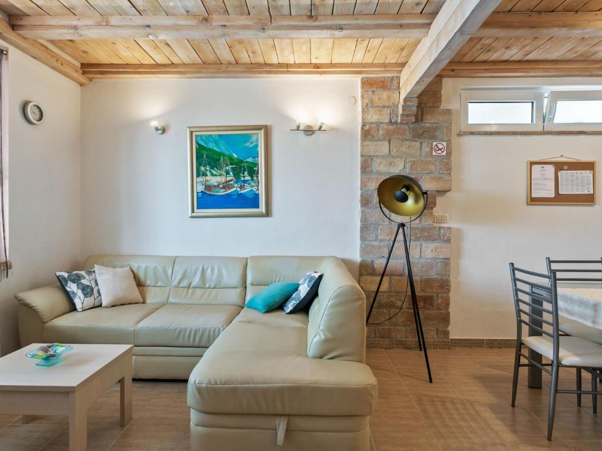 Chic Holiday Home In Marina With Private Swimming Pool Eksteriør bilde