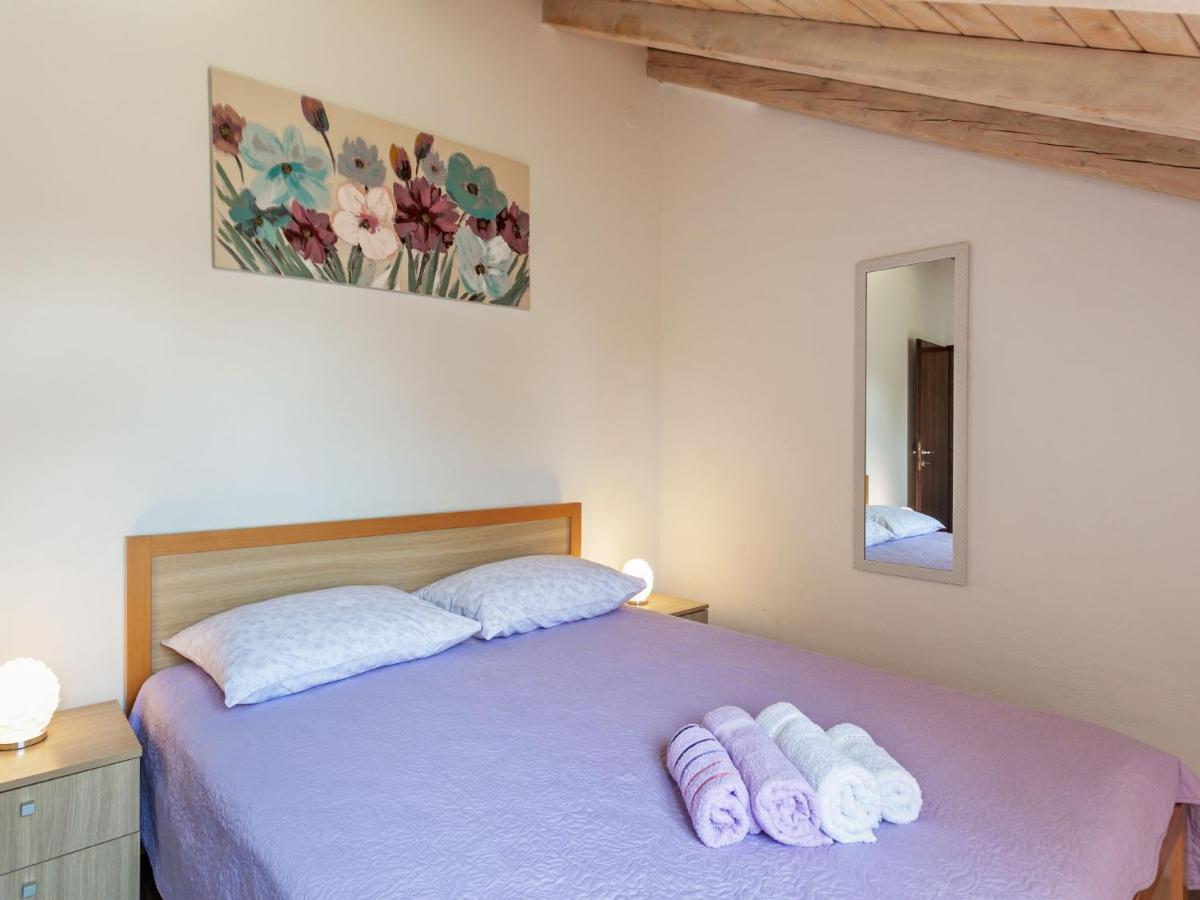 Chic Holiday Home In Marina With Private Swimming Pool Eksteriør bilde